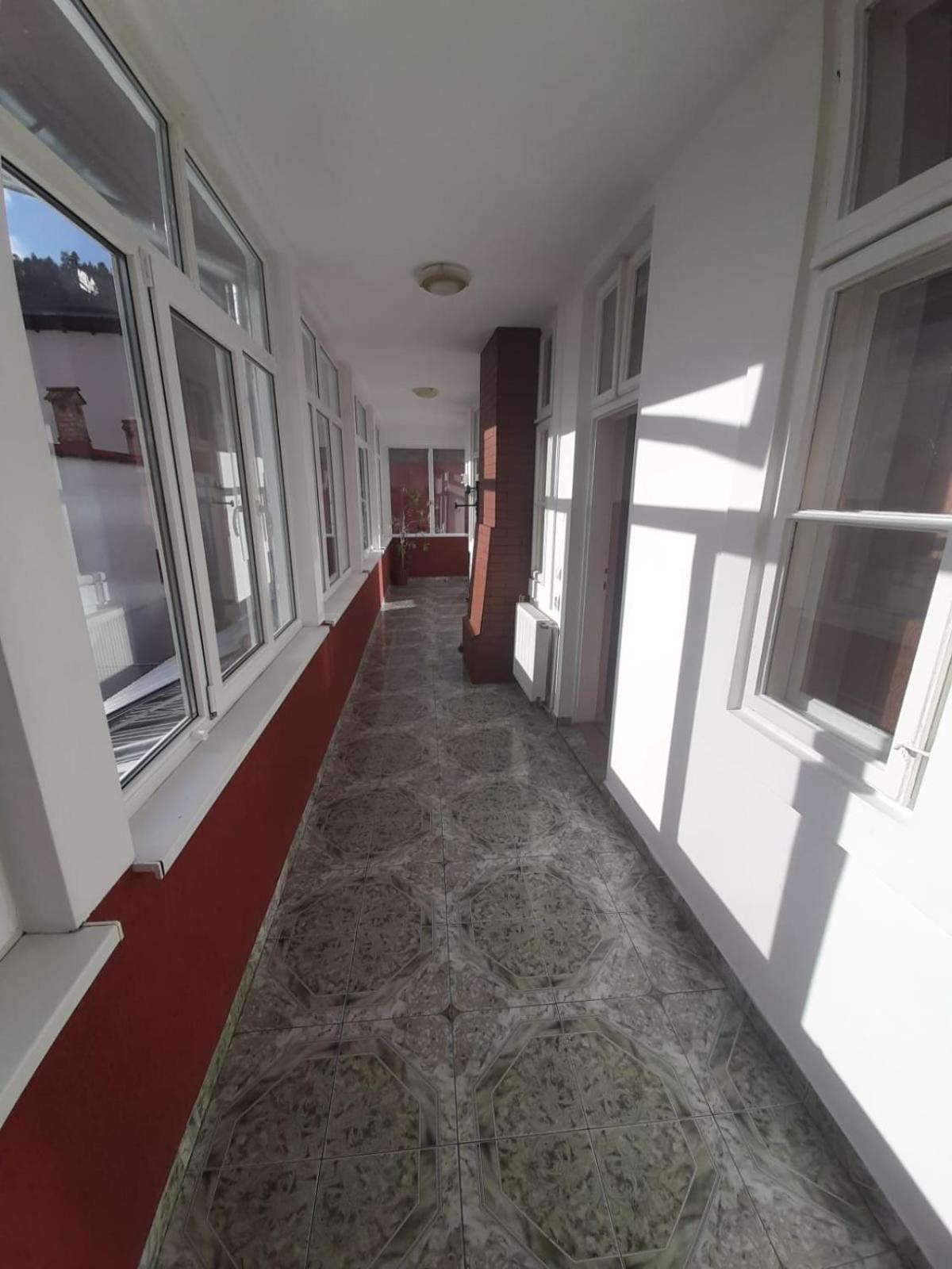 La Cristina Hotel Sinaia Bagian luar foto