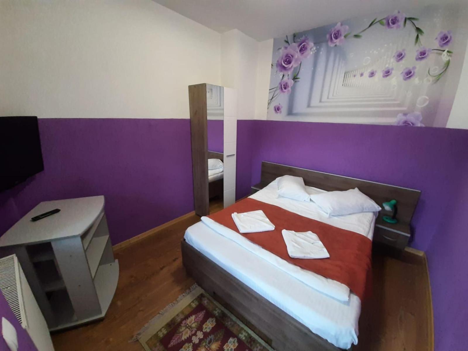 La Cristina Hotel Sinaia Bagian luar foto