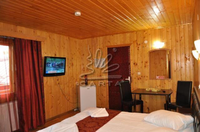 La Cristina Hotel Sinaia Bagian luar foto