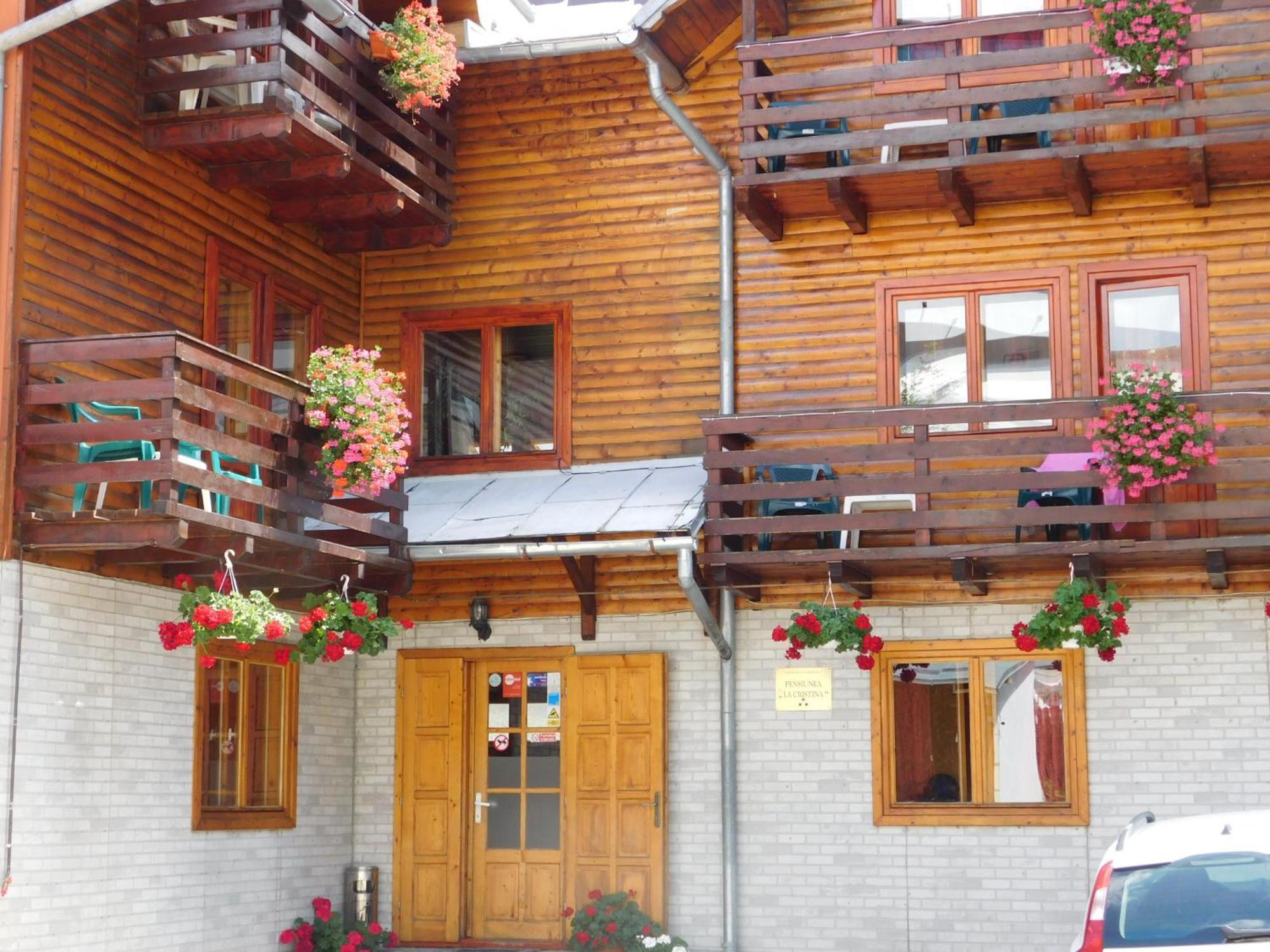 La Cristina Hotel Sinaia Bagian luar foto