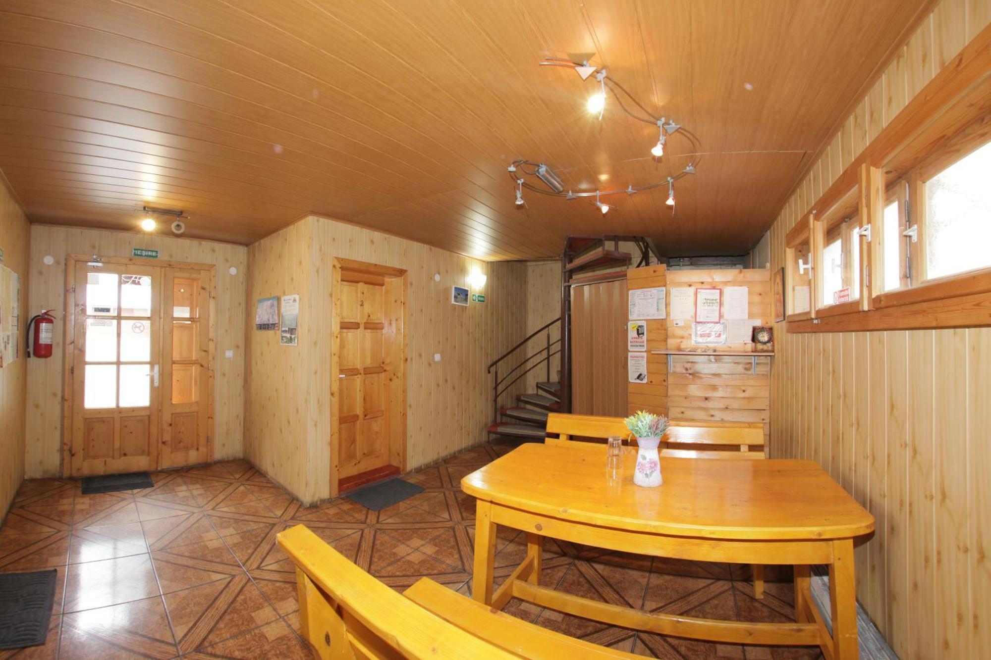 La Cristina Hotel Sinaia Bagian luar foto