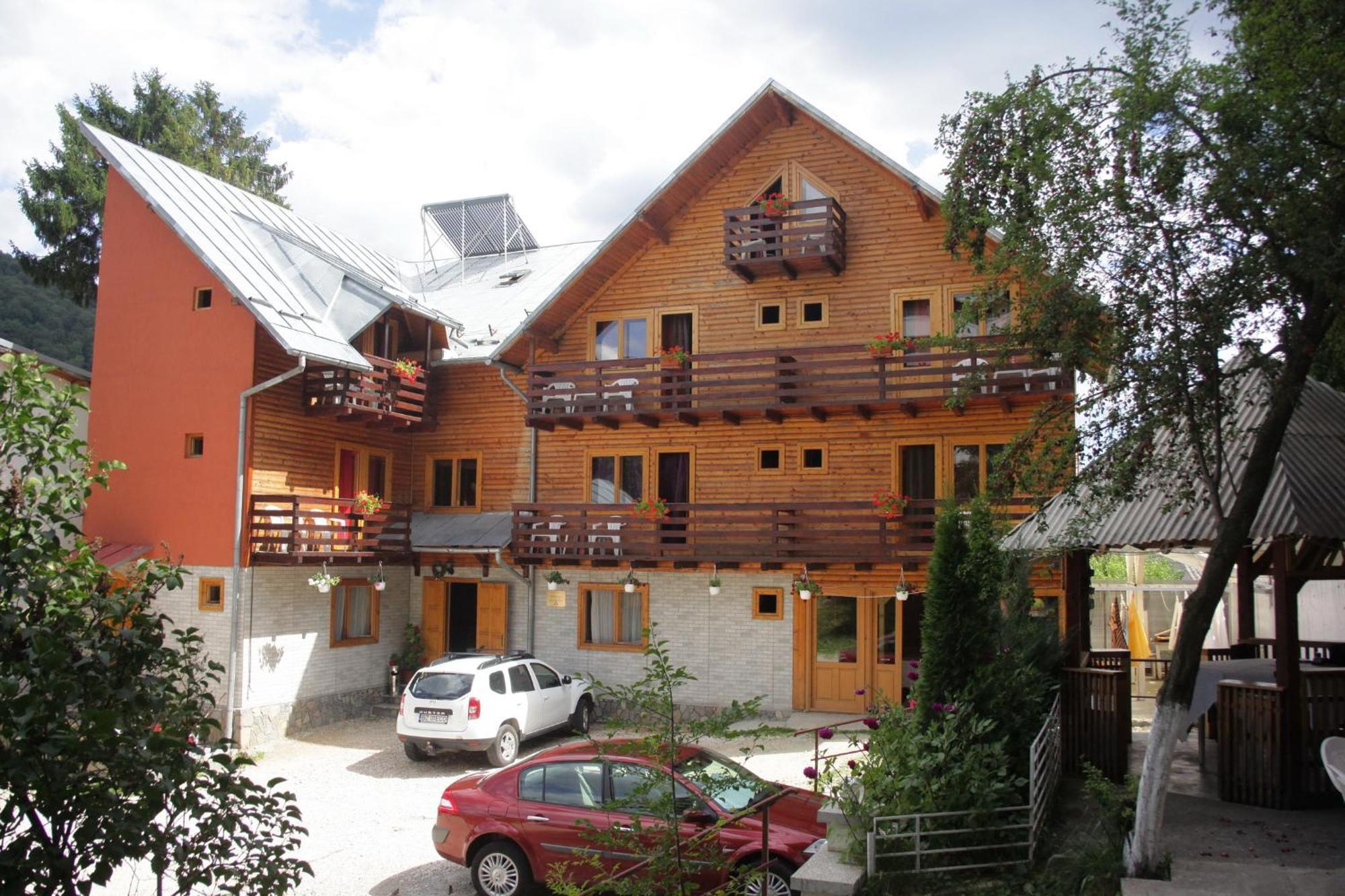 La Cristina Hotel Sinaia Bagian luar foto
